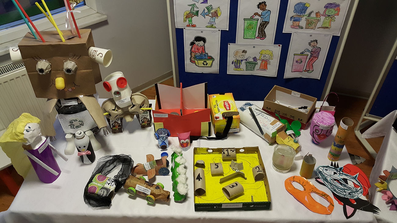 Toys Made Out of Waste Materials Project ERENKÖY PRESCHOOL Çevre