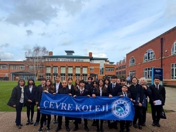Genç Model Birleşmiş Milletler (JMUN) Londra Gezisi