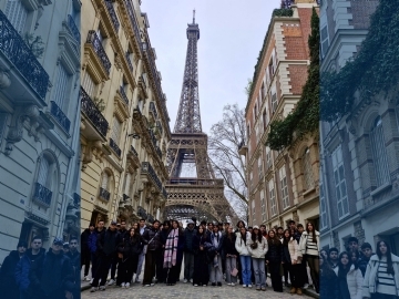 Çevre Lisesi öğrencileri, CERN gezisinin ikinci bölümünde Paris’i gezdi