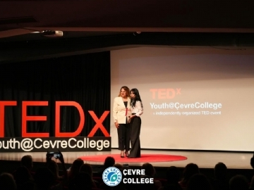 Çevre Lisesi TEDx Etkinliği: “Virgülden Sonra”